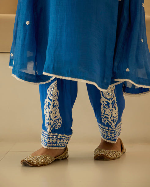 Blue Jasmine – Dori Embroidered A-Line Suit Set